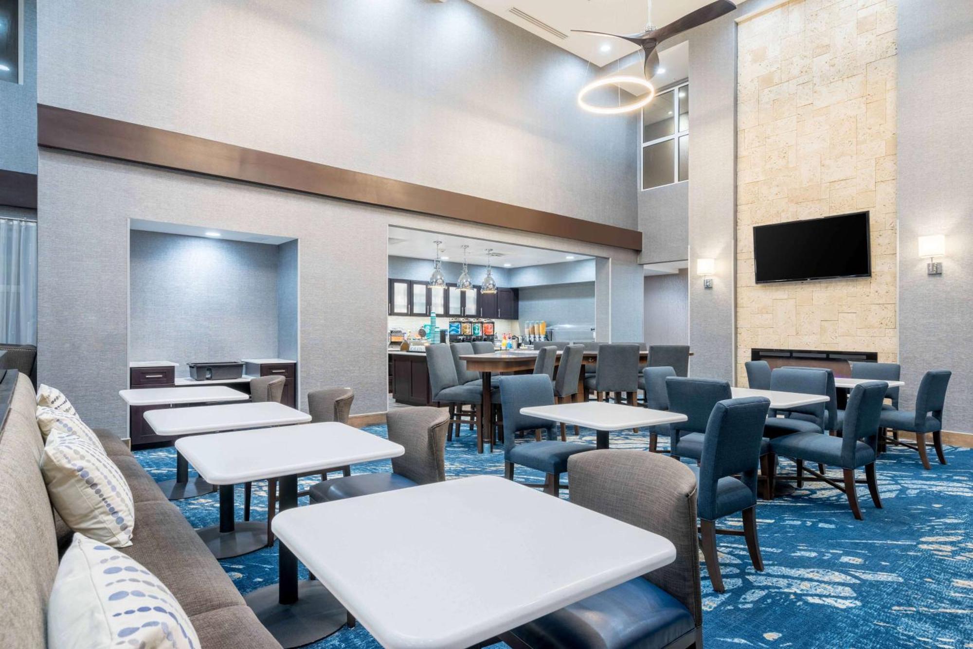 Homewood Suites By Hilton Philadelphia Плимут Мийтинг Екстериор снимка