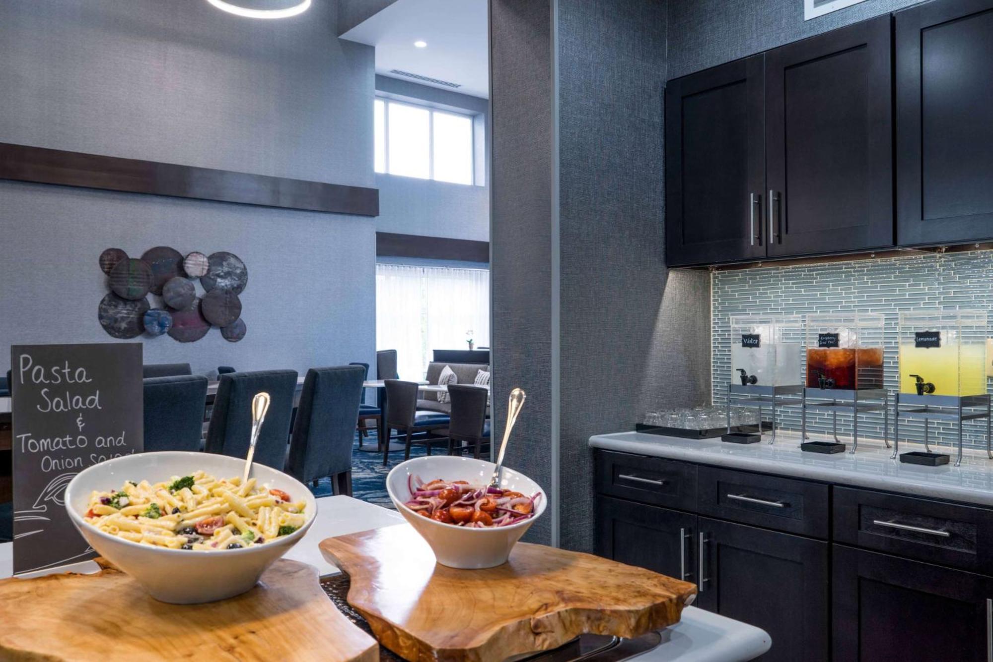 Homewood Suites By Hilton Philadelphia Плимут Мийтинг Екстериор снимка